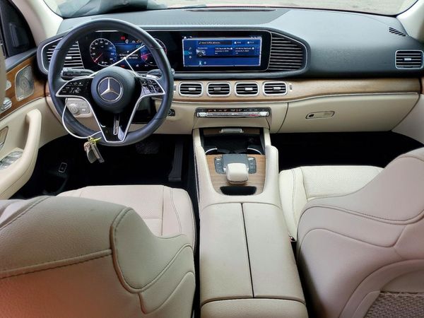 2024 MERCEDES-BENZ GLE