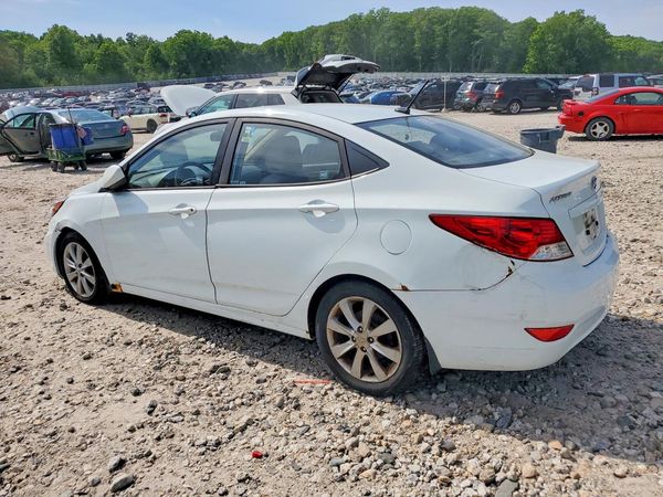 2013 HYUNDAI ACCENT