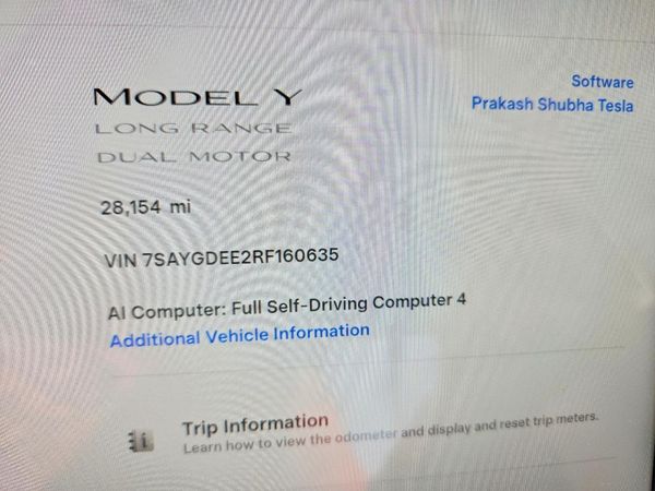 2024 TESLA MODEL Y