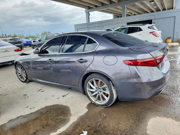 2019 ALFA ROMEO GIULIA RWD
