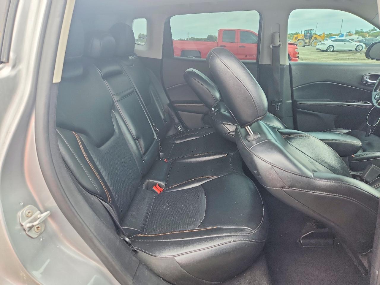 2019 JEEP COMPASS LIMITED 4X2