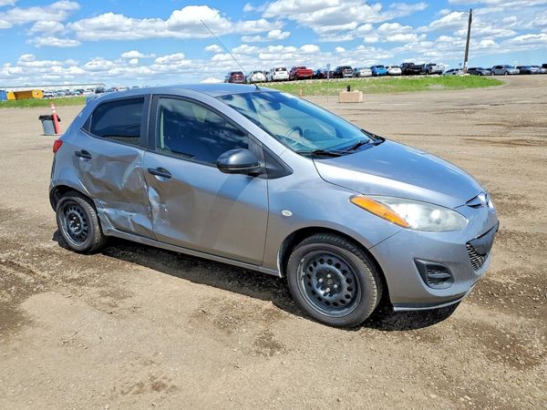 2014 MAZDA MAZDA2 Sport/GX