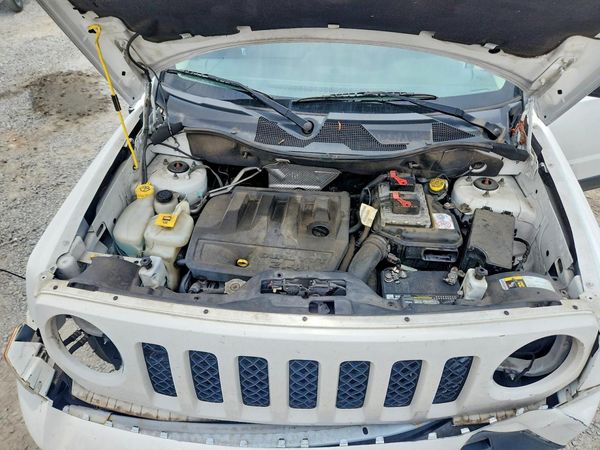2015 JEEP PATRIOT LATITUDE 4X4