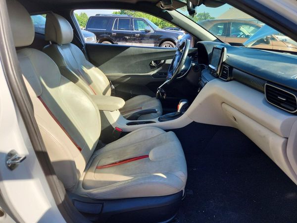 2019 HYUNDAI VELOSTER