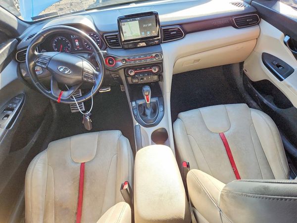 2019 HYUNDAI VELOSTER
