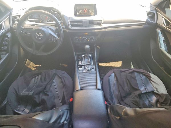 2018 MAZDA 3 Sport