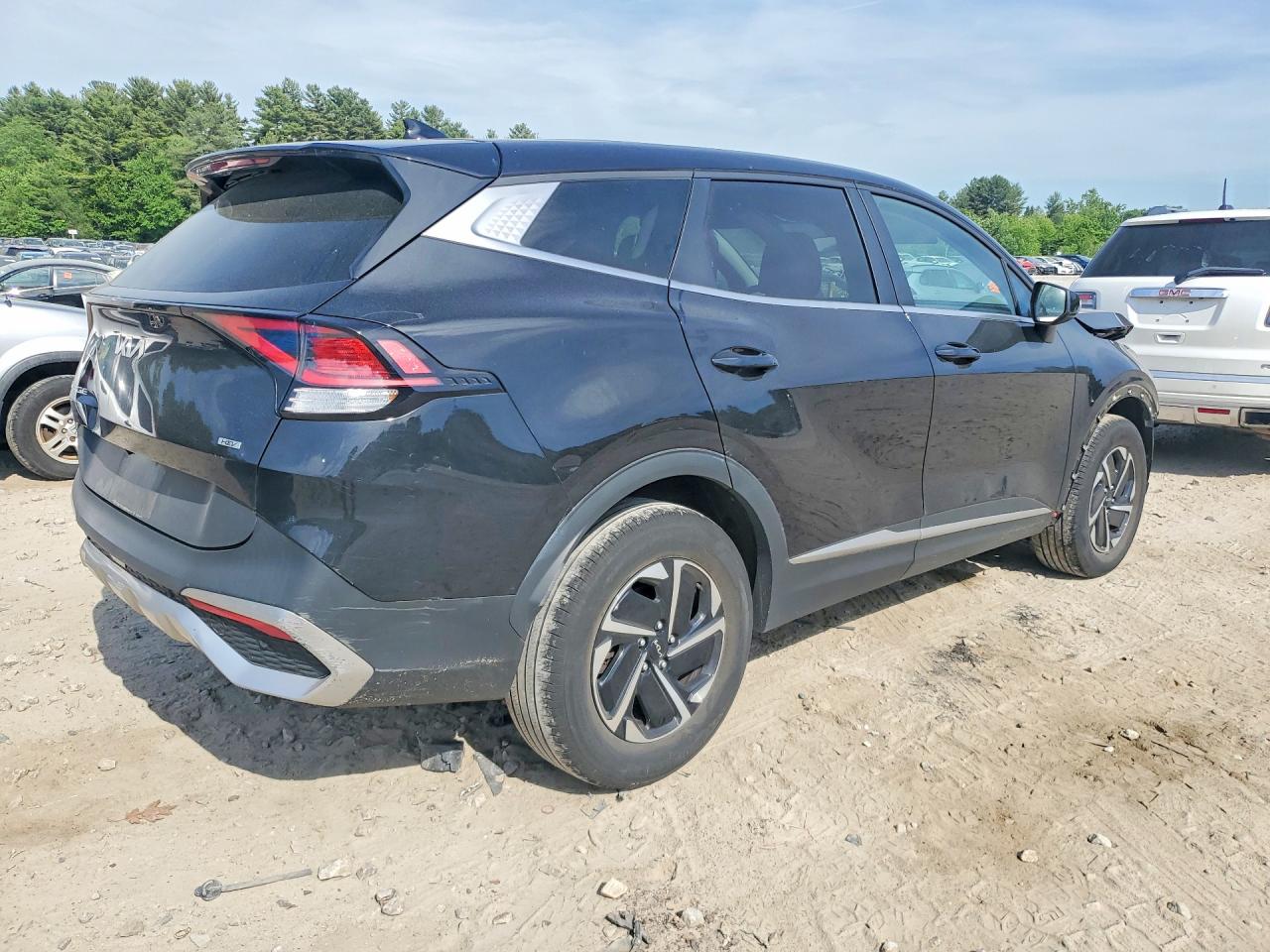 2023 KIA SPORTAGE LX