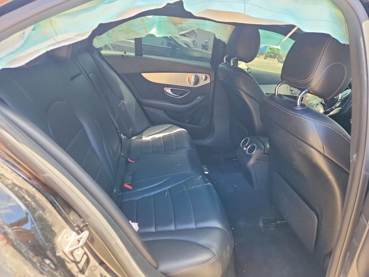 2019 MERCEDES-BENZ C C300
