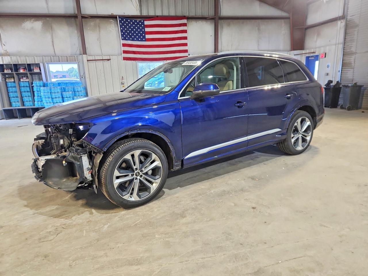 2021 AUDI Q7 quattro Premium Plus
