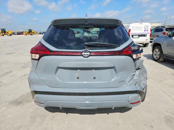 2024 NISSAN KICKS SR