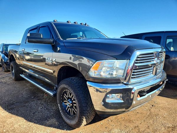 2017 RAM 2500 SLT MEGA CAB 4X4