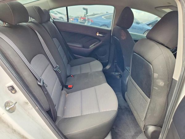 2017 KIA FORTE LX Popular, S