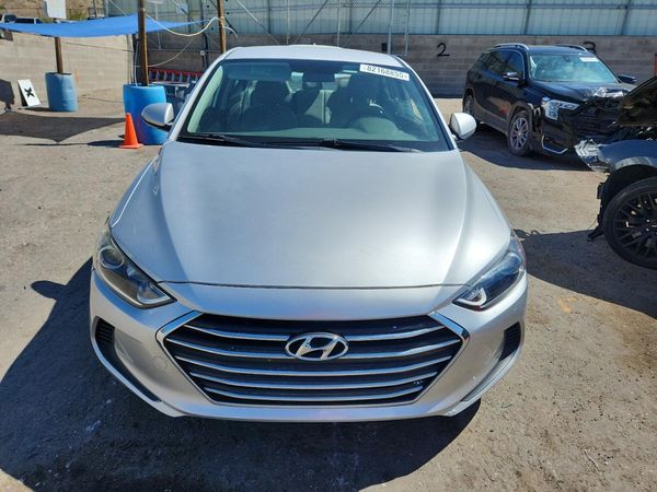 2017 HYUNDAI ELANTRA SE Base