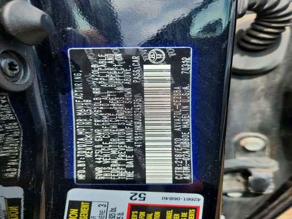 2018 TOYOTA CAMRY