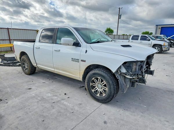 2014 RAM 1500 Sport