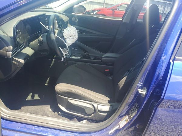 2021 HYUNDAI ELANTRA