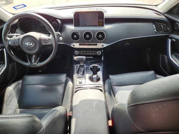 2018 KIA STINGER
