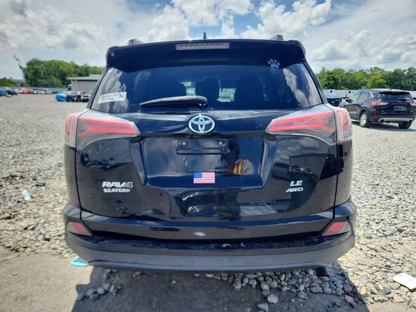 2017 TOYOTA RAV4 LE