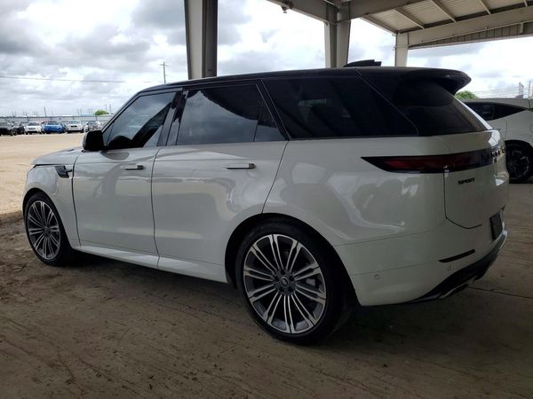 2025 LAND ROVER RANGE ROVER SPORT P400 Dynamic SE