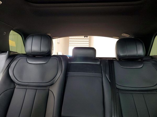 2025 LAND ROVER RANGE ROVER SPORT P400 Dynamic SE