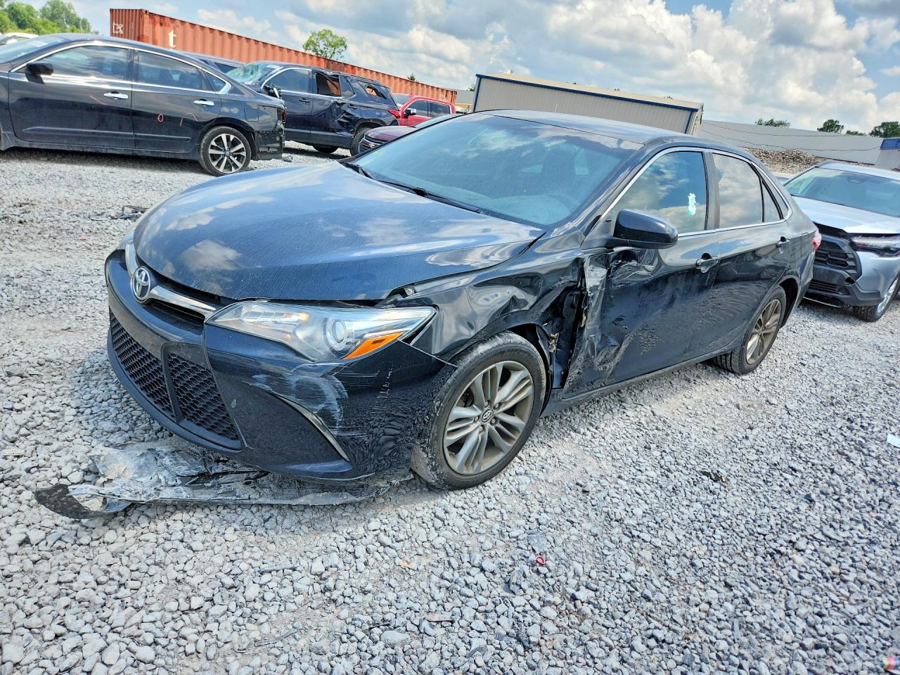 2015 TOYOTA CAMRY