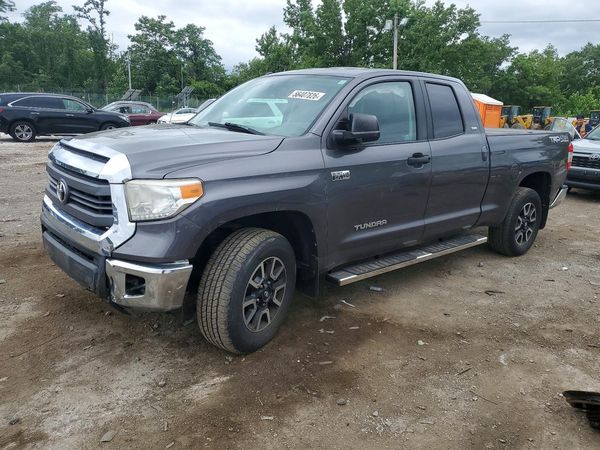2015 TOYOTA TUNDRA SR5 Grade