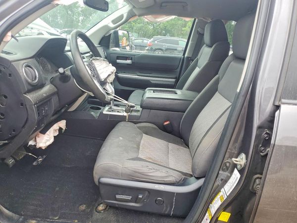 2015 TOYOTA TUNDRA SR5 Grade