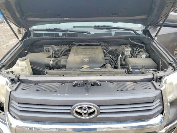 2015 TOYOTA TUNDRA SR5 Grade