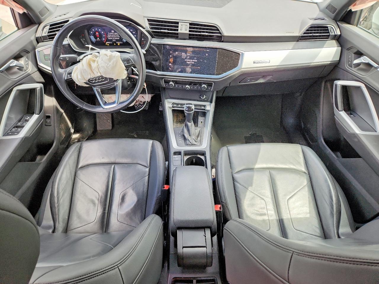 2021 AUDI Q3 quattro Premium