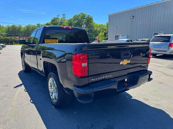 2018 CHEVROLET SILVERADO Custom