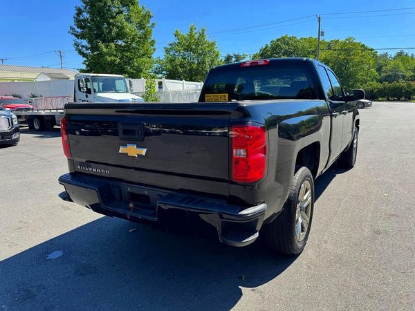 2018 CHEVROLET SILVERADO Custom