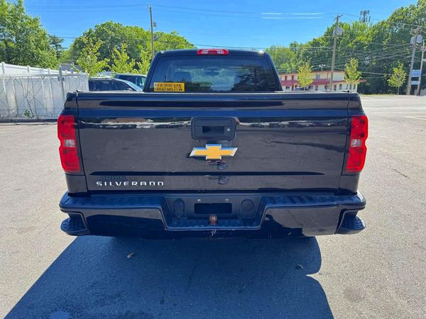 2018 CHEVROLET SILVERADO Custom
