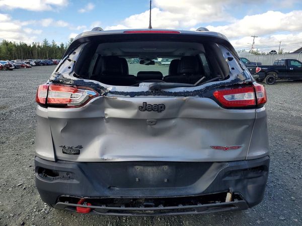 2018 JEEP CHEROKEE TRAILHAWK 4X4