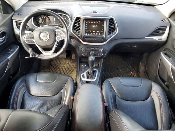2018 JEEP CHEROKEE TRAILHAWK 4X4