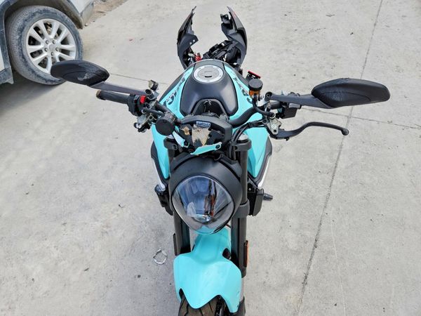 2024 DUCATI MONSTER