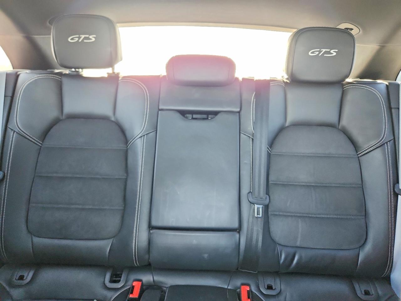 2018 PORSCHE MACAN Macan GTS