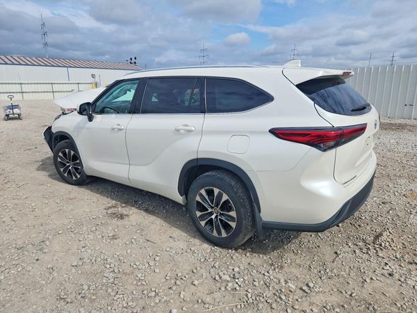 2020 TOYOTA HIGHLANDER XLE