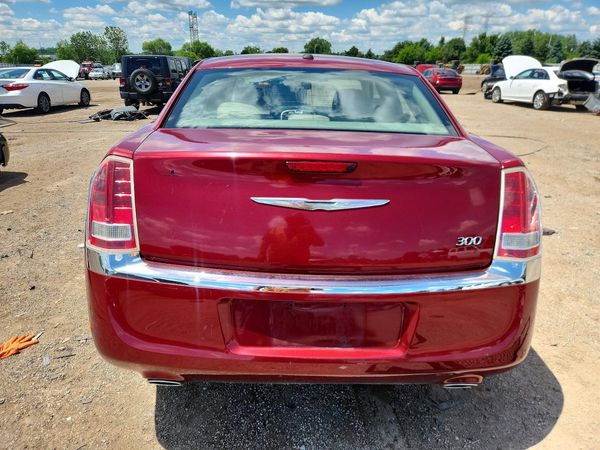 2013 CHRYSLER 300