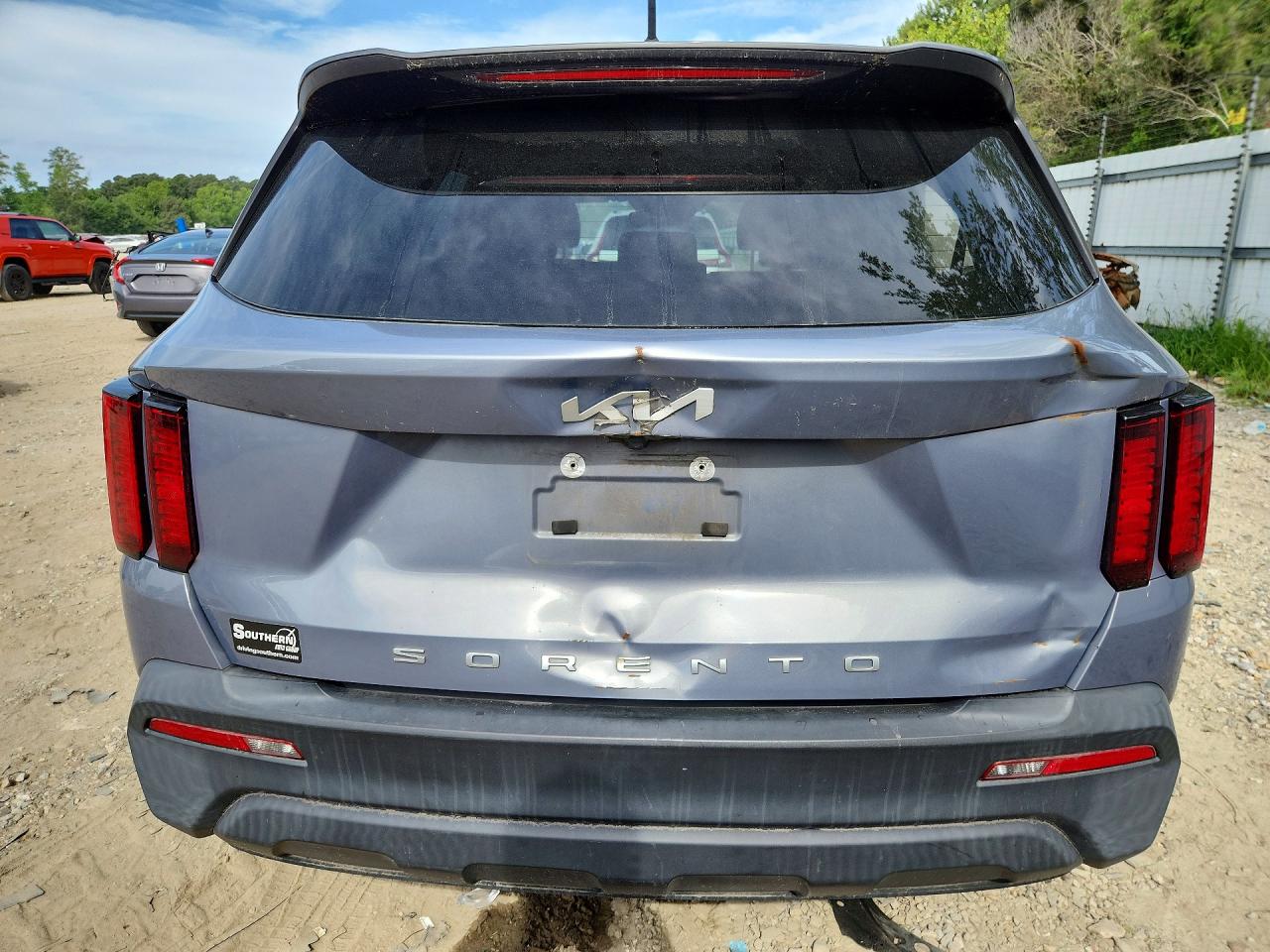 2022 KIA SORENTO LX