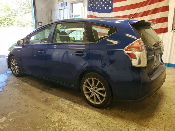 2017 TOYOTA PRIUS V