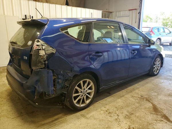 2017 TOYOTA PRIUS V
