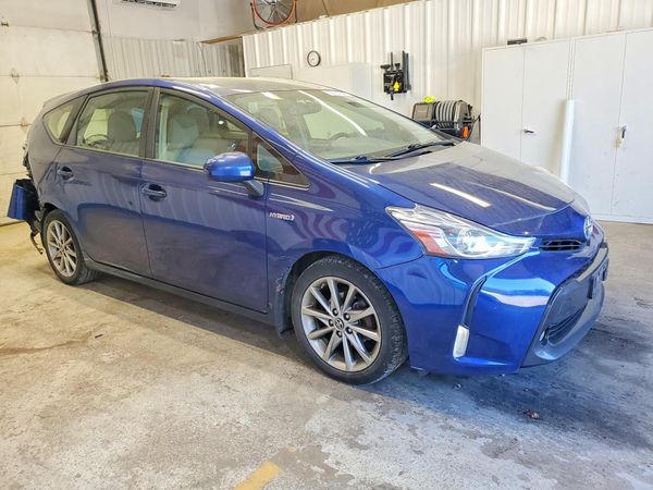 2017 TOYOTA PRIUS V