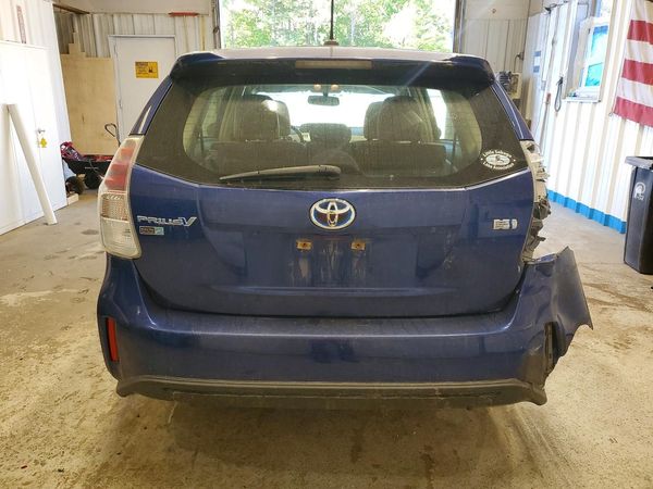 2017 TOYOTA PRIUS V