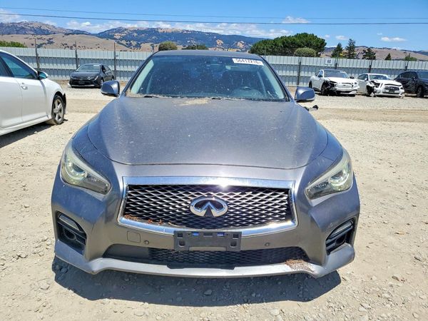 2015 INFINITI Q50 HYBRID