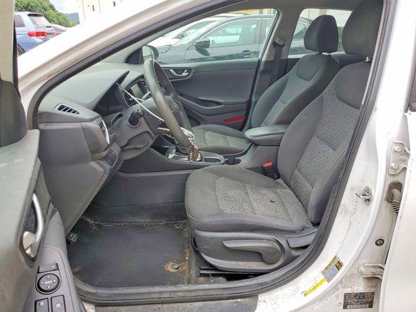 2018 HYUNDAI IONIQ Blue (HEV)