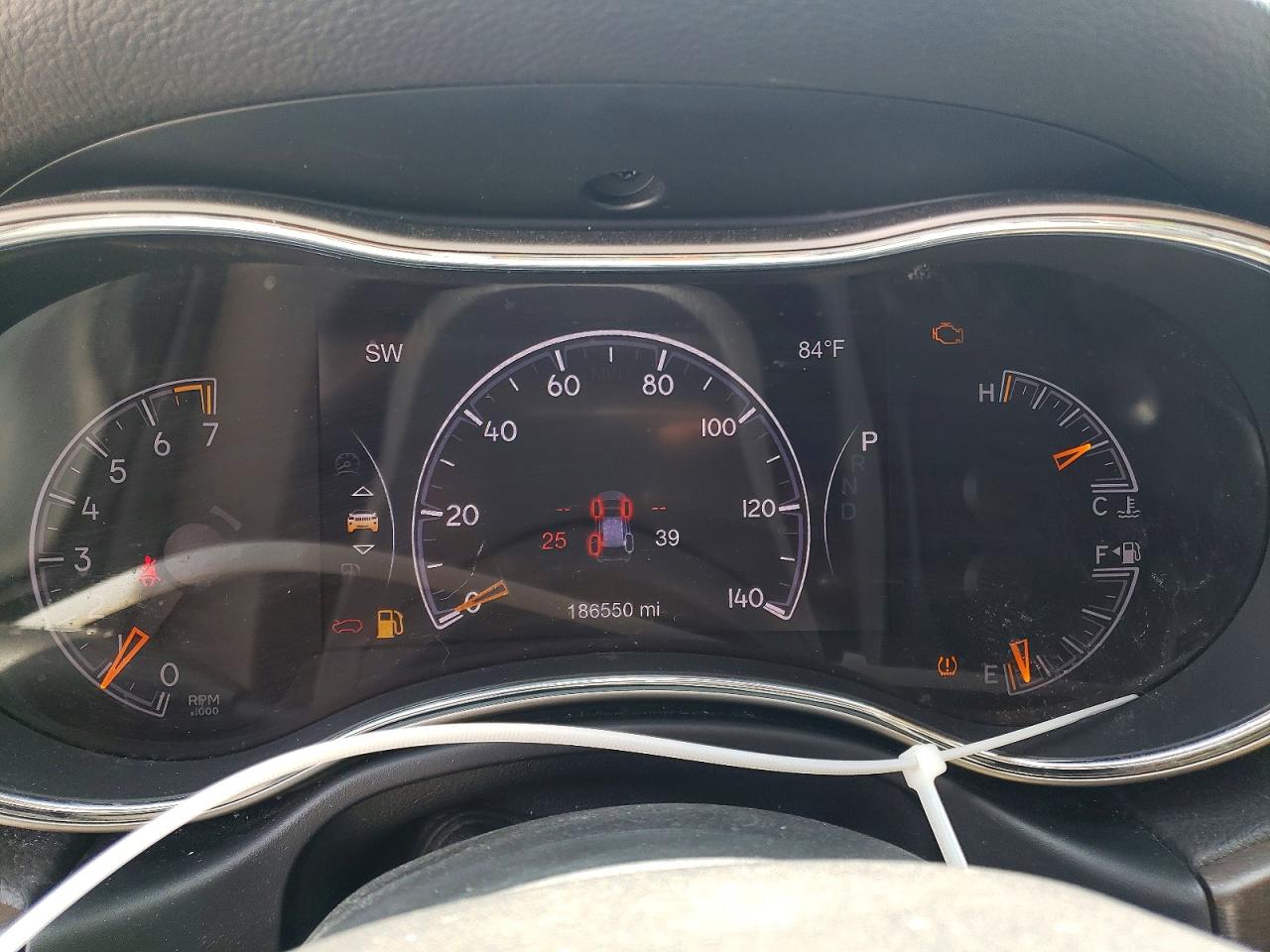 2017 JEEP GRAND CHEROKEE LAREDO 4X2