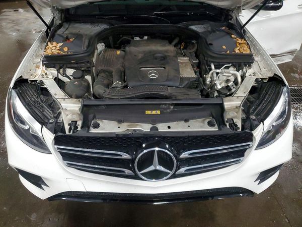 2019 MERCEDES-BENZ GLC GLC300