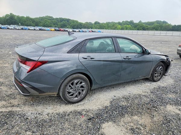 2026 HYUNDAI ELANTRA HYBRID