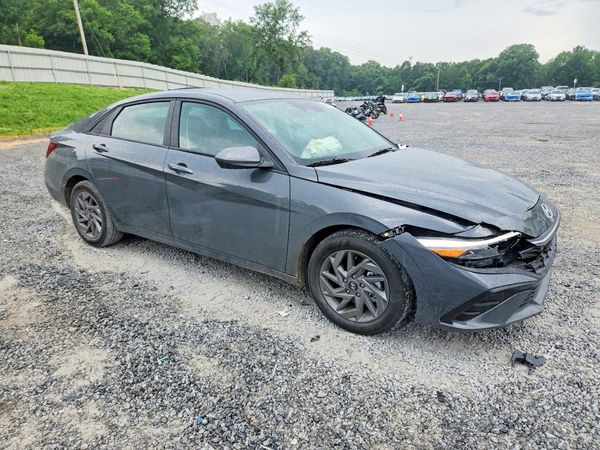 2026 HYUNDAI ELANTRA HYBRID