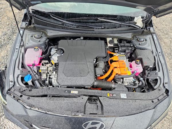 2026 HYUNDAI ELANTRA HYBRID